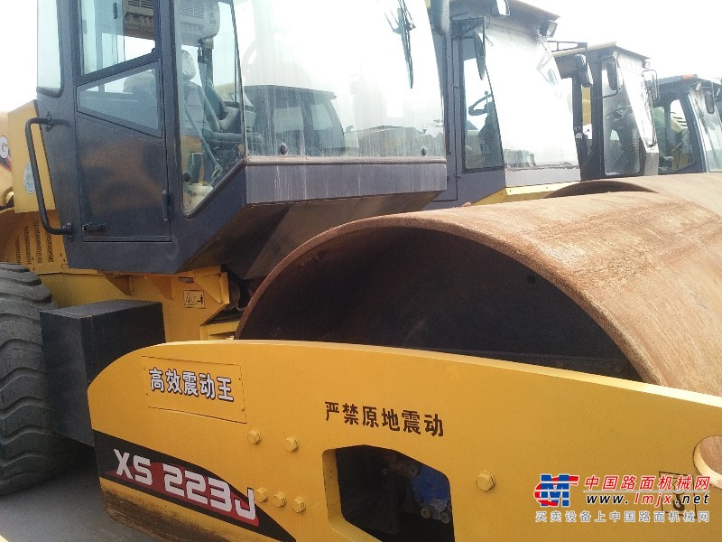 成都市出售转让二手徐工压路机