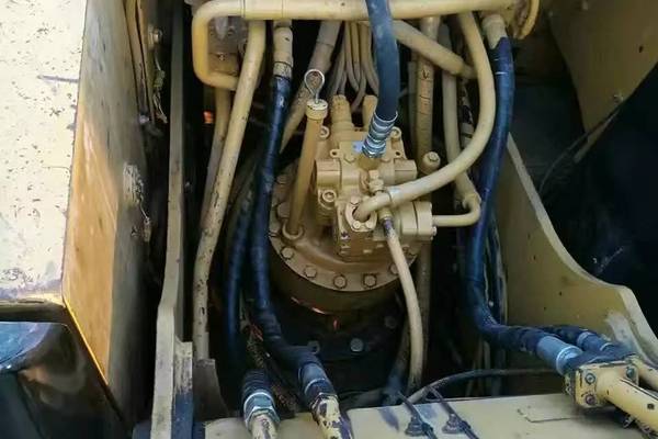 哈尔滨市出售转让二手卡特彼勒土方机械