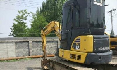 保定市出售转让二手小松土方机械