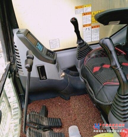 毕节地区出售转让二手小松土方机械