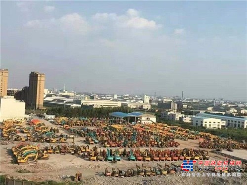 重庆出售转让二手小松土方机械