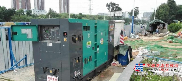 东莞市出售转让二手卡特彼勒柴油发电机