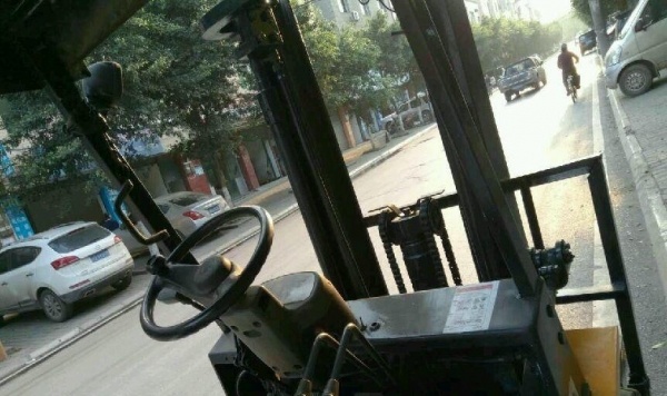 重庆出售转让二手合力电动叉车