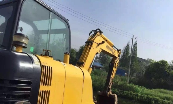 包头市出售转让二手现代土方机械