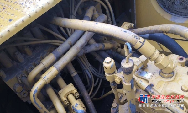 巴中市出售转让二手卡特彼勒土方机械