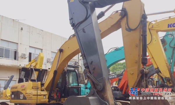 巴中市出售转让二手卡特彼勒土方机械