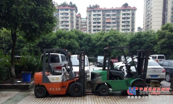 重庆出售转让二手合力电动叉车