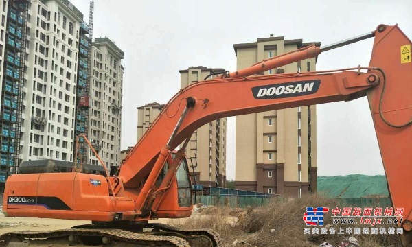 长春市出售转让二手斗山土方机械