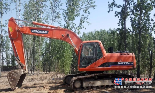 长沙市出售转让二手斗山土方机械