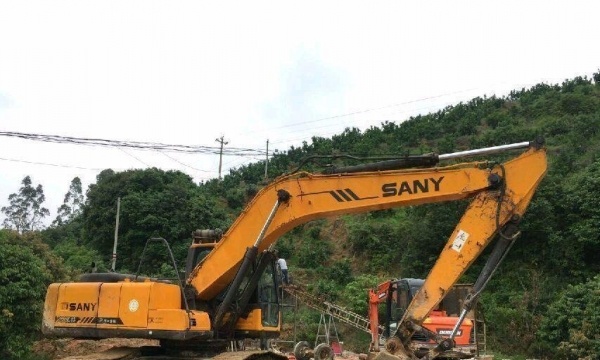 潮州市出售转让二手三一重工土方机械