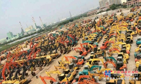郴州市出售转让二手小松土方机械