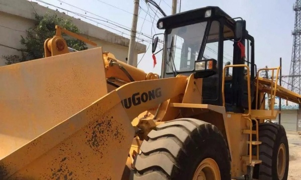 赤峰市出售转让二手龙工装载机