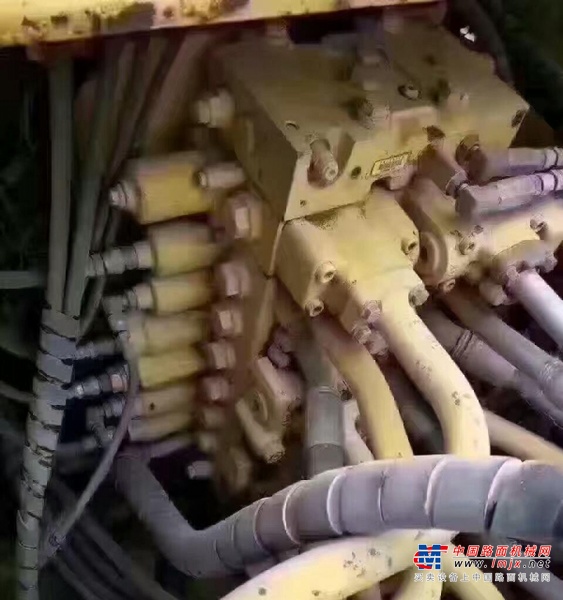 包头市出售转让二手小松土方机械