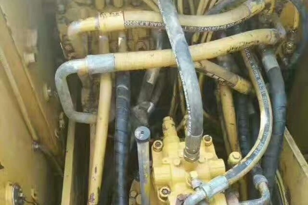 楚雄出售转让二手卡特彼勒土方机械