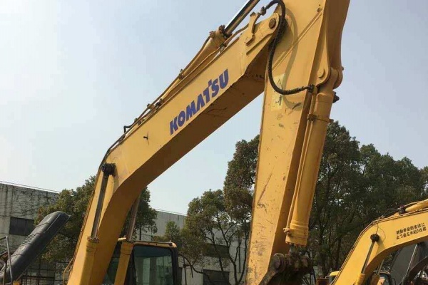 大连市出售转让二手小松土方机械
