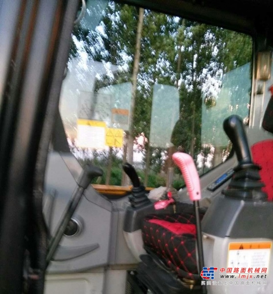 承德市出售转让二手龙工土方机械