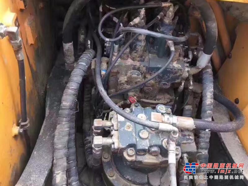 大理出售转让二手现代土方机械