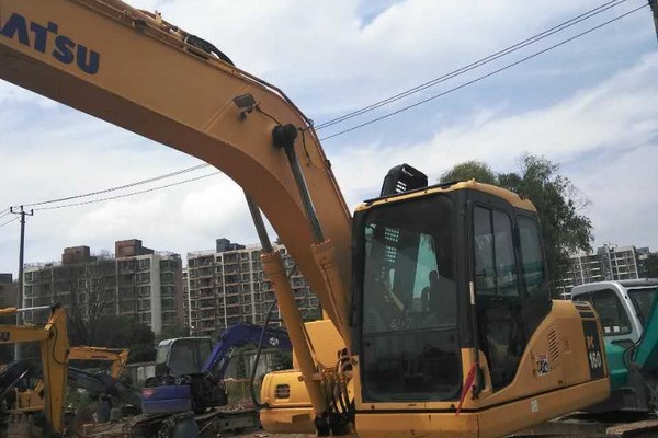 大庆市出售转让二手小松土方机械