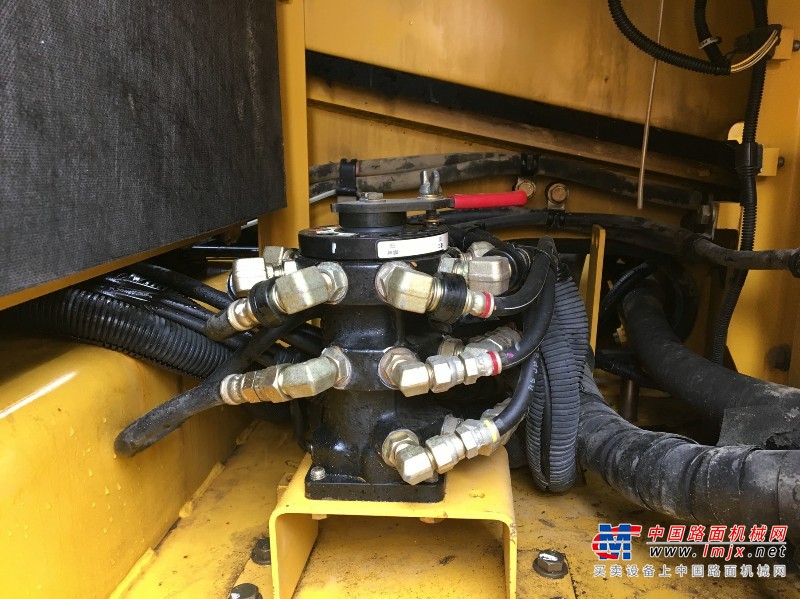 桂林市出售转让二手小松土方机械