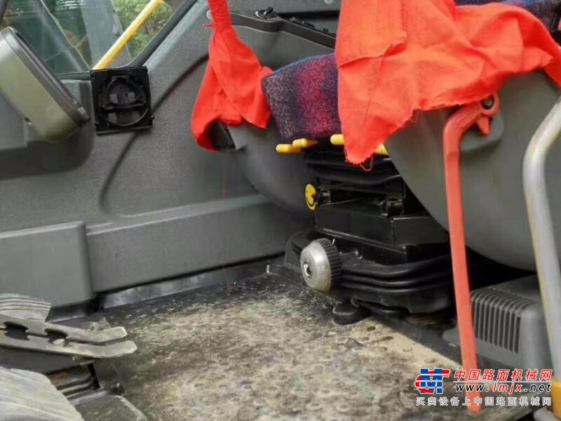 阿坝出售转让二手沃尔沃土方机械