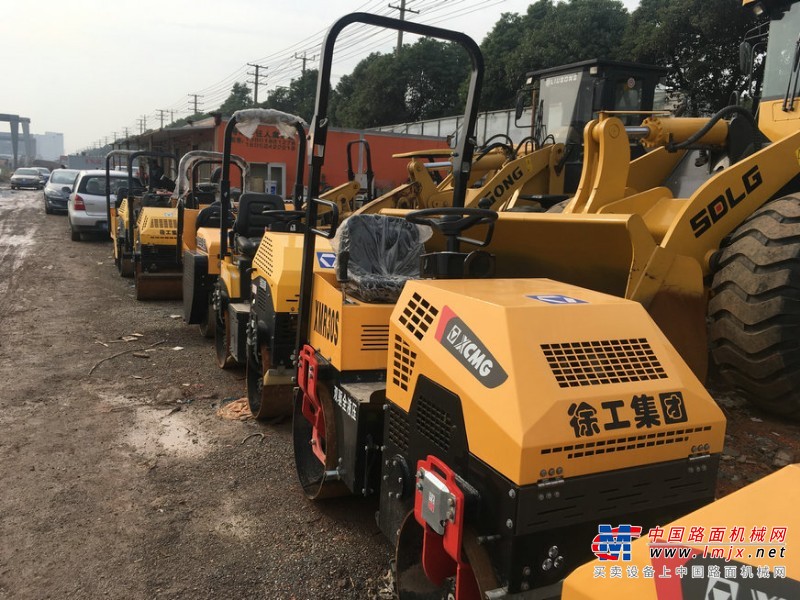 保定市出售转让二手徐工压路机