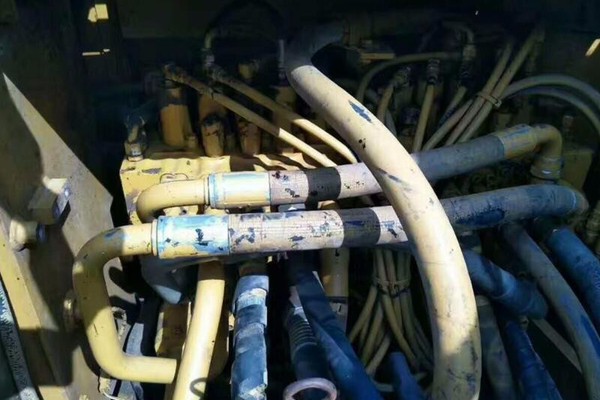 毕节地区出售转让二手卡特彼勒土方机械