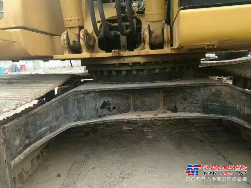 毕节地区出售转让二手卡特彼勒土方机械