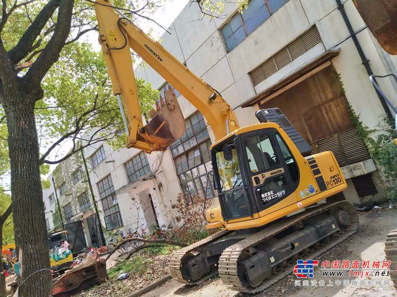 重庆出售转让二手小松土方机械