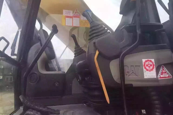 重庆出售转让二手卡特彼勒土方机械
