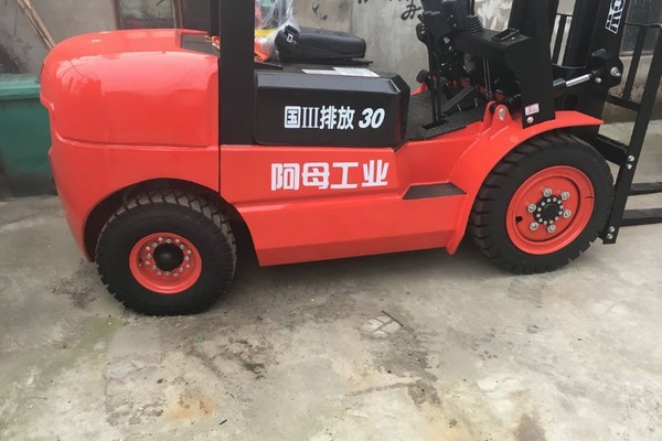 重庆出售转让二手合力电动叉车