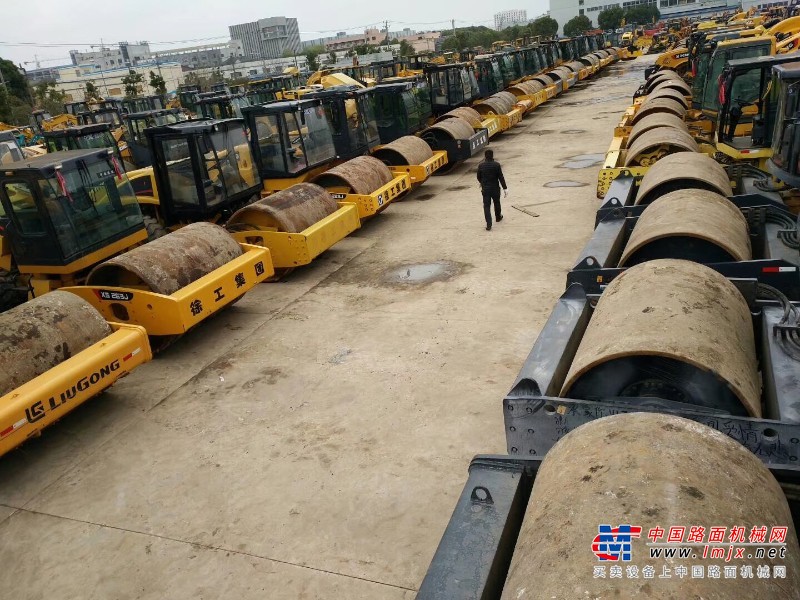 长沙市出售转让二手徐工压路机