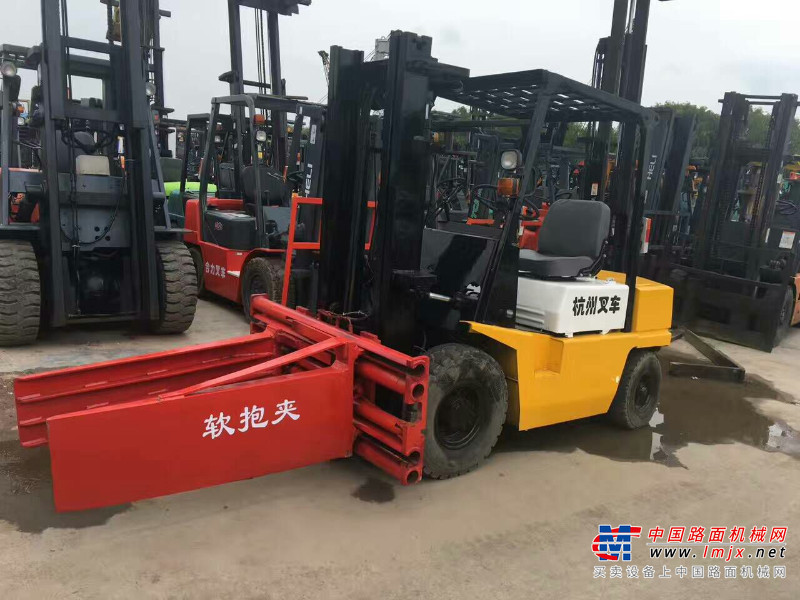 常州市出售转让二手卡特彼勒电动叉车