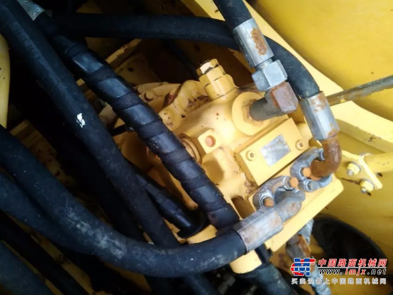 楚雄出售转让二手小松土方机械
