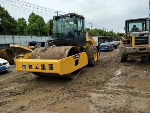 潍坊市出售转让二手徐工压路机