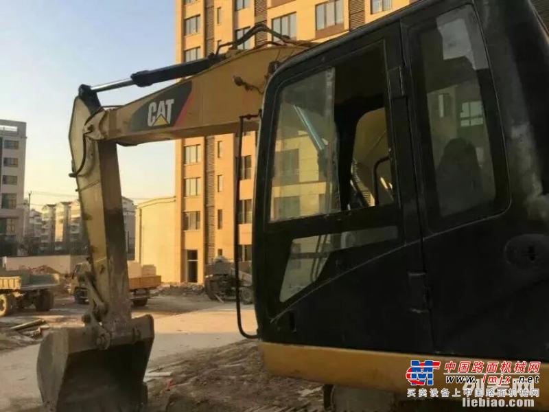 赤峰市出售转让二手卡特彼勒土方机械