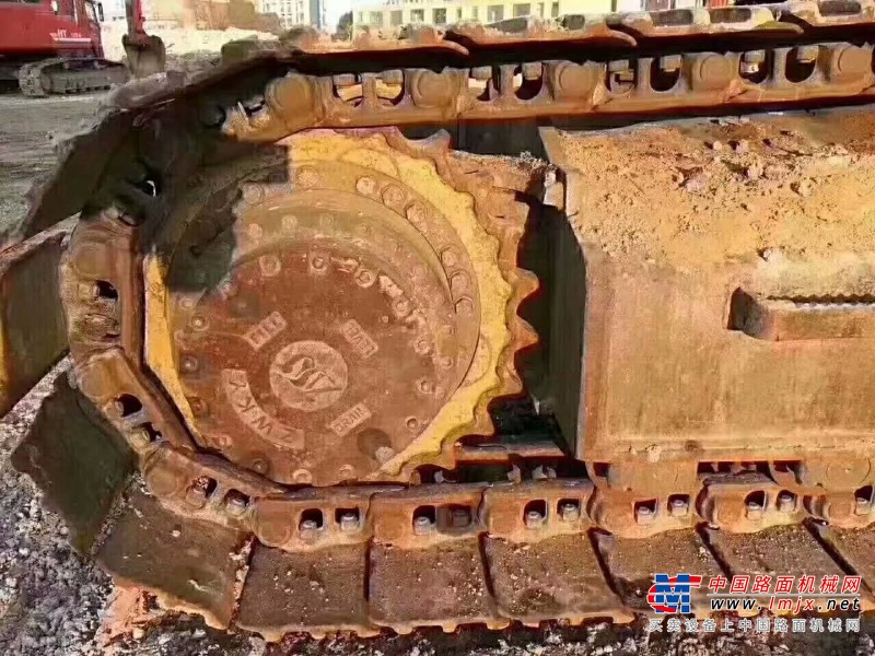 东营市出售转让二手小松土方机械
