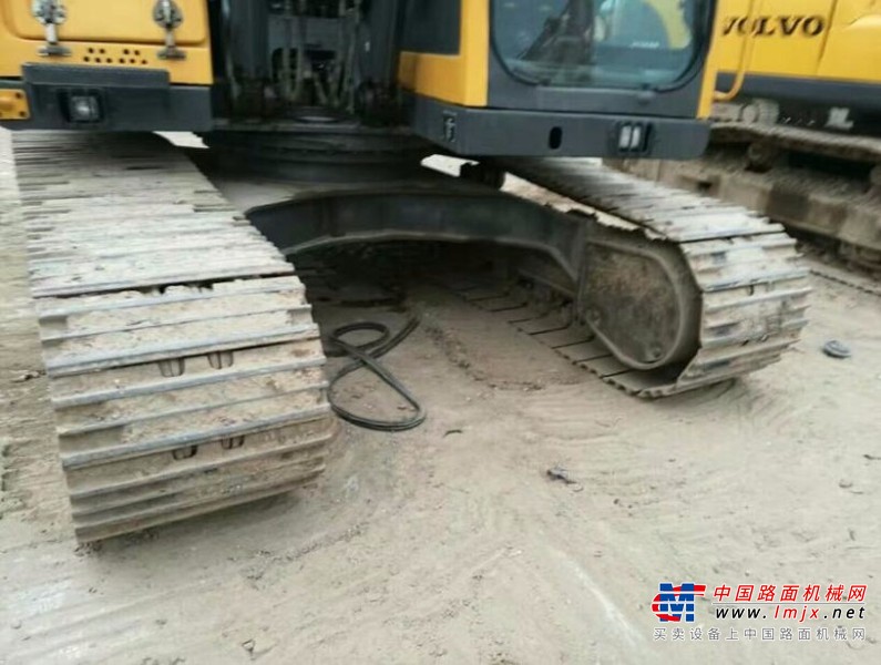 重庆出售转让二手沃尔沃土方机械
