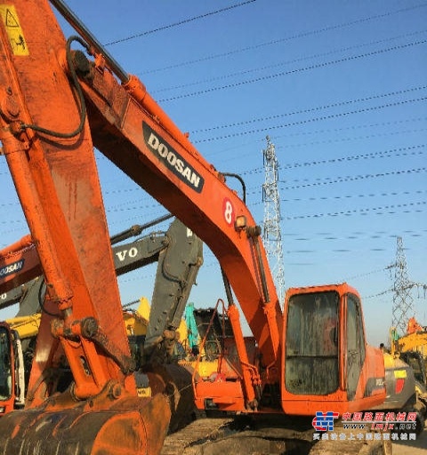 哈尔滨市出售转让二手斗山土方机械