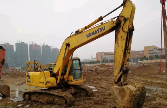 贵阳市出售转让二手小松土方机械