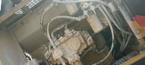 甘孜出售转让二手卡特彼勒土方机械
