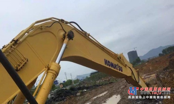 桂林市出售转让二手小松土方机械