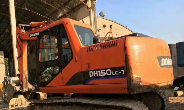 达州市出售转让二手斗山土方机械