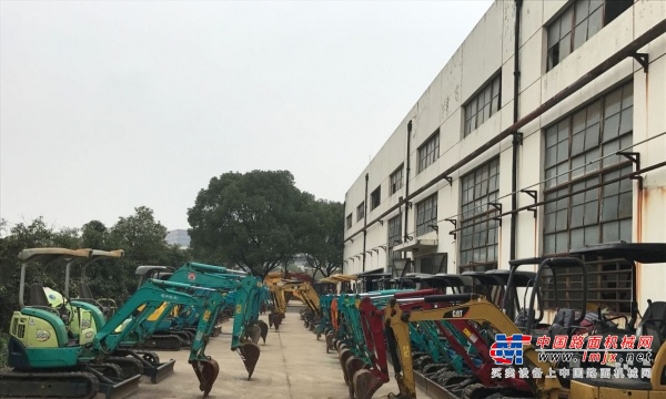 德阳市出售转让二手小松土方机械