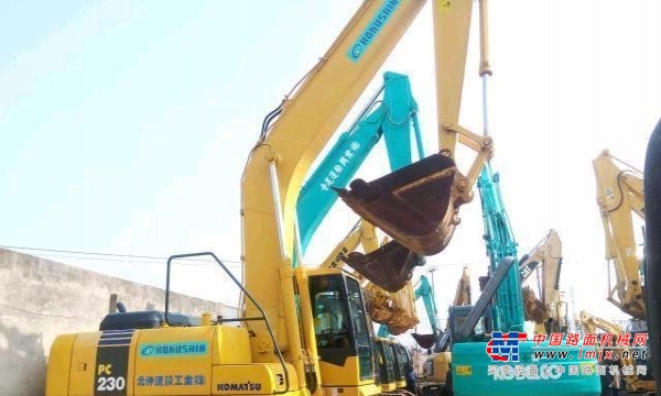 桂林市出售转让二手小松土方机械