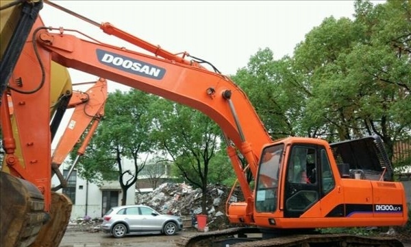 贵港市出售转让二手斗山土方机械