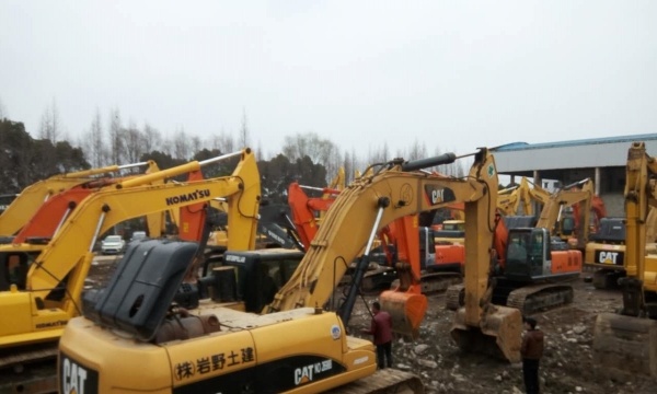 赣州市出售转让二手小松土方机械