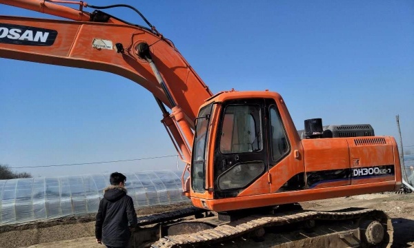 哈尔滨市出售转让二手斗山土方机械