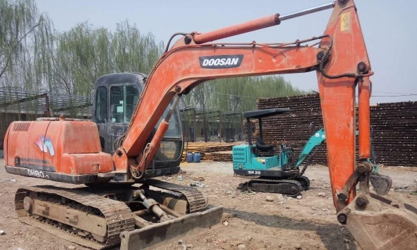 合肥市出售转让二手斗山土方机械