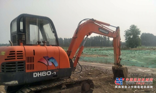 合肥市出售转让二手斗山土方机械