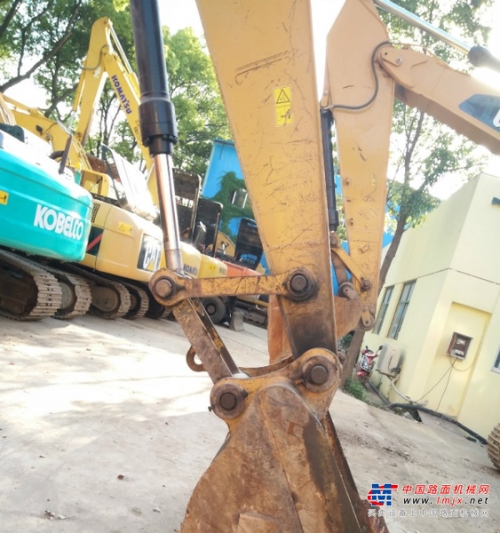 达州市出售转让二手卡特彼勒土方机械